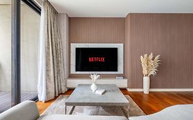 City Walk Apartment Specter